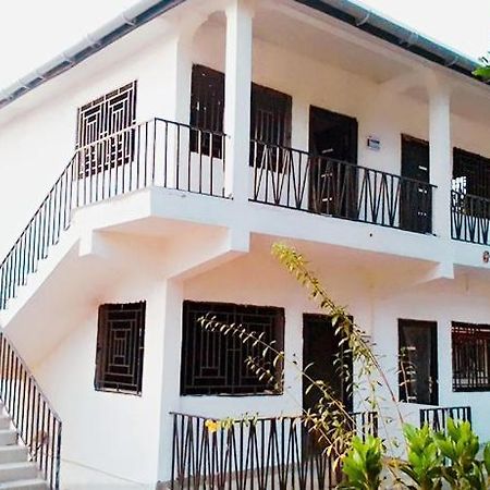Airport Lodge Lungi Ngoại thất bức ảnh