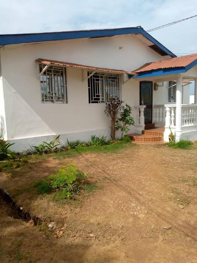 Airport Lodge Lungi Ngoại thất bức ảnh