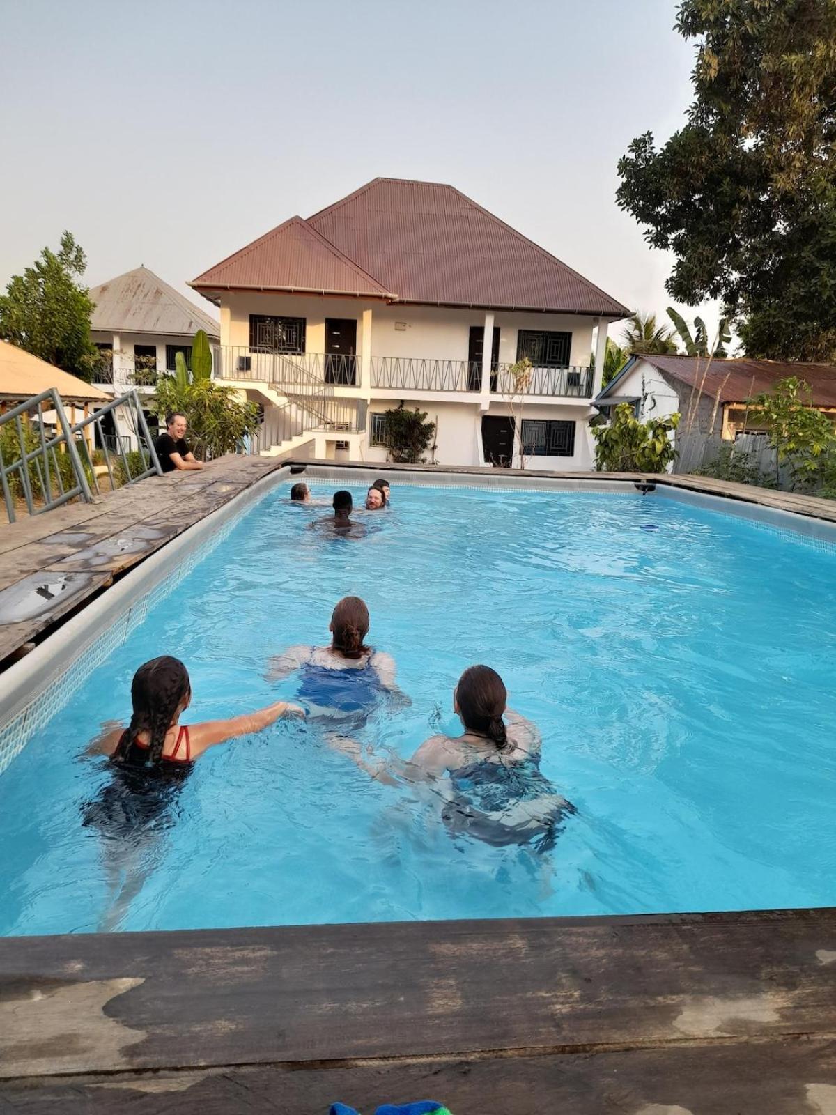 Airport Lodge Lungi Ngoại thất bức ảnh
